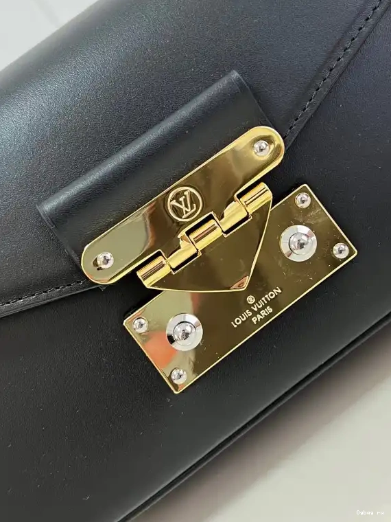 Louis SWING Vuitton 0429